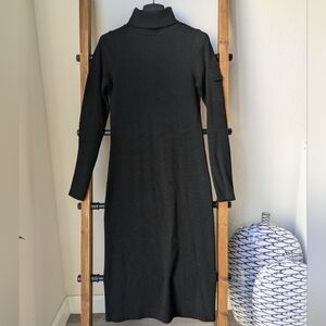 Saint + Sofia Women's Black Turtleneck Ribbed Midi Dress